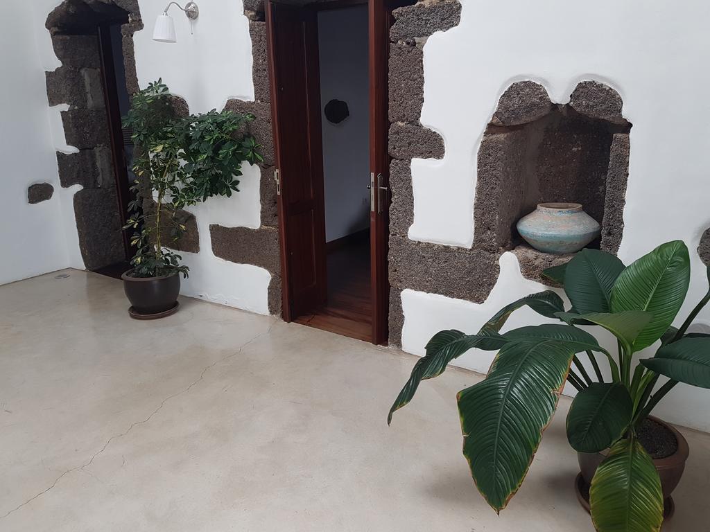 Hotelito Rural Flor De Timanfaya Tinajo Luaran gambar