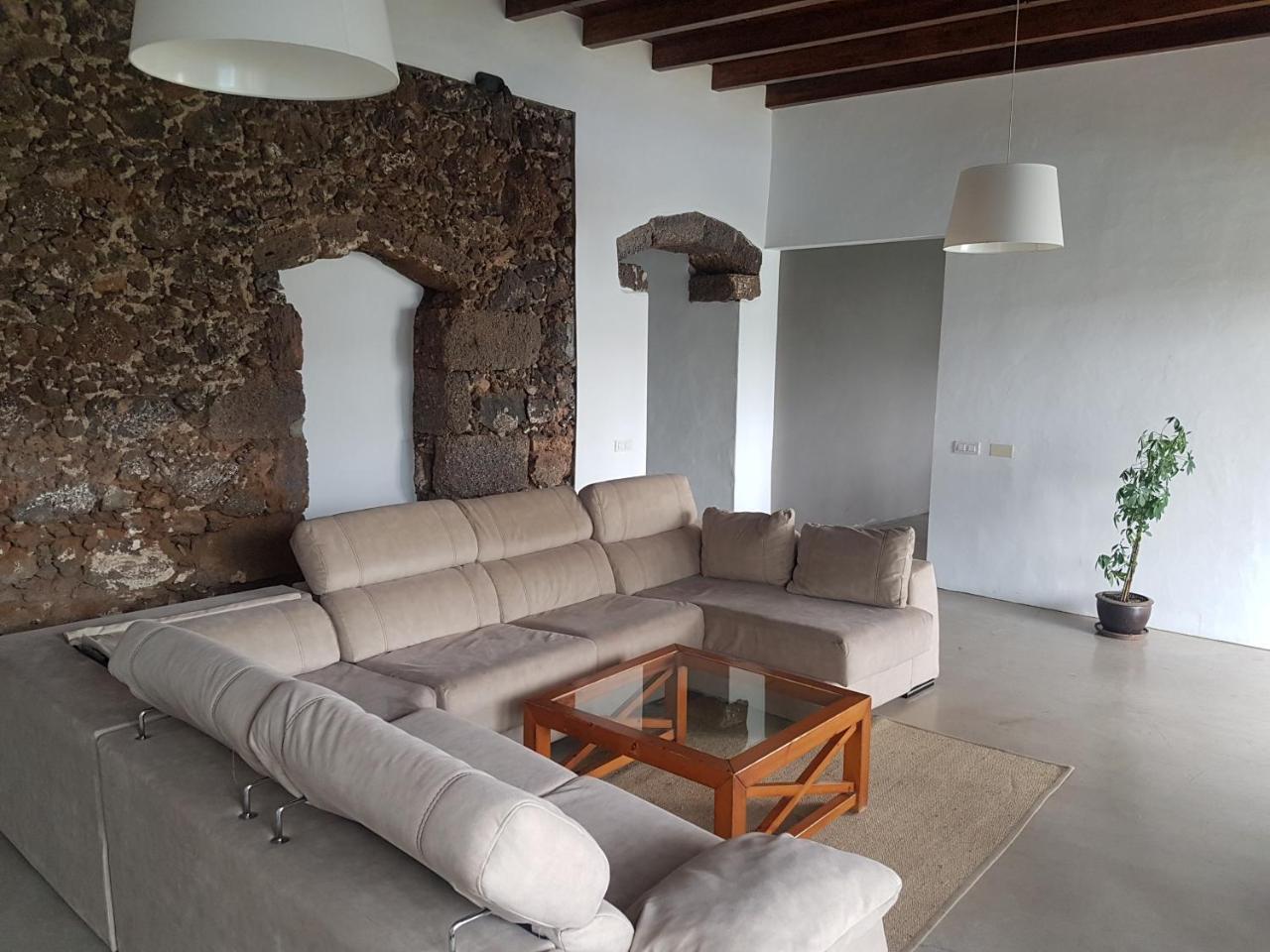 Hotelito Rural Flor De Timanfaya Tinajo Luaran gambar